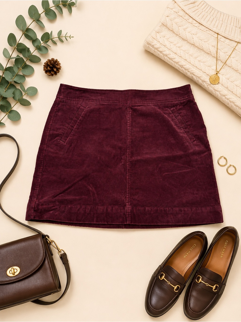 LOFT Burgundy Corduroy Mini Skirt Size 14 Wine Fall Preppy